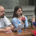 Studentkinja poručila kroz suze: "Fakultet je naš dom i kada ga neko napadne bojite se, ali ne možete da ćutite"