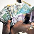 Domaća valuta stabilna: Zvanični srednji kurs danas je 117,1620 dinara za evro