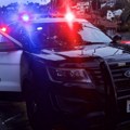 Autom se zaleteo u skupštinu grada u Los Anđelesu, imao ovu poruku za Trampa: Zgrada odmah evakuisana