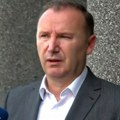 Skandal u Prištini: Poslanik lažne države nokautirao prolaznika usred intervjua