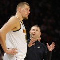 Šta radi ovaj čovek - pa to je nestvarno! Nikola Jokić ponovo ispisao istoriju NBA: Samo dvojica su uradila ovo pre njega!