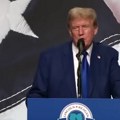 Pas koji laje: Tramp brutalno preti Iranu - izgubio kontrolu nad ratom?!