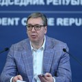 (Video) Vučić čestitao Vaskrs: Porodični sto je mesto gde se svi okupljaju i razgovaraju