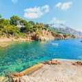Najčistije i najbezbednije plaže na svetu: Grčka na drugom mestu po broju "Plavih zastava", a evo koje oblasti su se posebno…