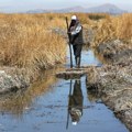 Presušuje najviše plovno jezero na svetu: Ugrožena egzistencija više od tri miliona ljudi