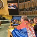 Svetski mediji o usvajanju rezolucije: Srbija digla snažan glas protiv, Vučić ogrnut srpskom zastavom