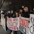 "Među NVO se deli crvena boja za šake" Mediji: Na proleće protesti u Mađarskoj po receptu iz Srbije