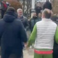 Za nasilje mora da se odgovara - privedena četvorica zbog incidenta u subotu: Jedan od napadača pesničio čoveka! U toku…