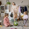"Svaka generacija 'svilenija' od prethodne": Koliki je značaj kućnih poslova za razvoj dece