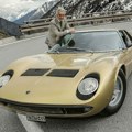 Neverovatna priča iz Njujorka: Čovek 40 godina krio Lamborghini u svom stanu VIDEO
