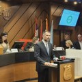 Gradonačelnik Novog Sada Mićin za Danas o iznajmljivanju javnog prevoza za skupove protiv blokada