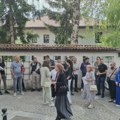 Protest ispred Osnovnog suda: Podrška meštanima Rogozne