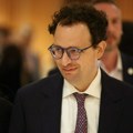 Amerika upalila alarm: Moćni AI model vraćen u funkciju zbog straha od kineskih hakera
