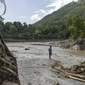 Rojters: upozoravajući znaci bili vidljivi danima pre urušavanja glečera u Nepalu