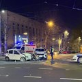 Sudar taksija i automobila: Stravična nesreća kod Vukovog spomenika: Oba vozila smrskana (foto)