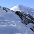 Dve osobe poginule u lavini u austrijskim Alpima, za dve se još traga