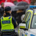 Maloletni dečak otvorio vatru u zgradi u Stokholmu: Pucao na ulazna vrata, usledila racija