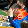Vučić se ogrnuo zastavom Srbije u Generalnoj skupštini UN-a