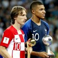 Modrić brani Mbapea: "Gledam ga svakog dana..."