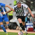 Partizan ostao dužan 600.000, Turci pisali FIFA: Ponovo se komplikuje sa Nihadom Mujakićem