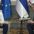 Predsednik Vučić ugostio zlatnog rvača Aleksandra Komarova