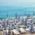 Nema više "okupacije" ovih destinacija: Grčka zabranila ležaljke i barove na plažama