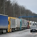 Zastoj na izlazu iz Srbije Kamioni na granici sa Hrvatskom satima čekaju: AMSS objavio najnovije podatke