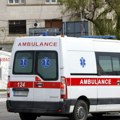 Hitna pomoć: Dete (10) trotinetom udarilo u automobil