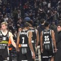 Grobari izviždali igrače Partizana: Pojavio se novi snimak, poznato šta se desilo na kraju! (video)