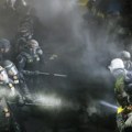Besne sukobi u Americi: Drama u Los Anđelesu: Policija baca suzavac i šok bombe, studenti i propalestinski demonstranti ne…