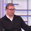 Vučić: Procenio sam da danas mogu da odem iz zemlje, opozicija samu sebe upropastila