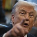 Трамп: Четвртак одговарајући рок да Украјина прихвати мировни споразум