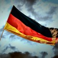 У Немачкој се подиже минималац од 1. јануара, док фирме најављују отказе и поскупљења