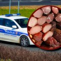 Suvim mesom pokušao da ubije komšiju, pa policiju napao satarom: Haos u Jadrtovcu, starac posle svađe napao vršnjaka - čeka ga…