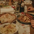 Koliko su poskupela gotova jela, pečenje i piće u restoranima za godinu dana?