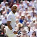 UŽIVO: Novak kao feniks! Spasao set lopte, pa „ukrao“ prvi set