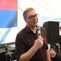(Foto, video) "Za 2 do 4 meseca imaćemo odlučujuće izbore" Vučić u Drežniku: "Služio sam vam verno, mnoge noći nisam spavao"…