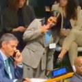 (Video) A za Pedra - poljubac Rodrigez prešla celu salu Generalne skupštine UN kako bi pozdravila španskog premijera Sančezu…