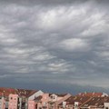 Opasnost od jakih oluja nije prošla: RHMZ izdao upozorenje koje važi do subote