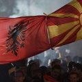 U Tetovu se ponovo vijorila zastava takozvane "velike Albanije" (FOTO)