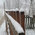 Sneg pao u delovima Srbije: Posle letnjih dana u aprilu, naglo zahlađenje