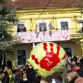 UŽIVO: Počelo okupljanje đaka i građana koji pešače do Poljoprivredne škole u Futogu