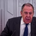 Lavrov o "Evropskoj sramoti": Srbiju ucenjuju Kosovom i sankcijama Rusiji, a Kijev guraju u EU