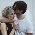 Kad ti je kuća hotel u Budvi letovanje izgleda ovako: Ćeka Nevene Božović uživa FOTO
