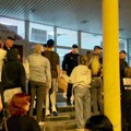 Studenti izbačeni iz DUNP: Policija negira da je ušla u zgradu, oglasio se i Državni univerzitet u Novom Pazaru