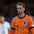 Povrede uzimaju danak: De Jong napustio Holandiju