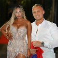 Sofija i Stefan zajedno?! Karić raskinuo sa devojkom, a starleta mu dolazi ispred zgrade, u jedno fanovi ne mogu da…