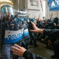 Sukobi demonstranata i policije na skupovima podrške Palestincima u Italiji