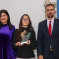 Mićin i Vučinić dodelili Oktobarske nagrade i Novembarsku povelju grada Novog Sada