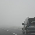 Возачи, будите опрезни! АМСС упозорава на маглу у Србији